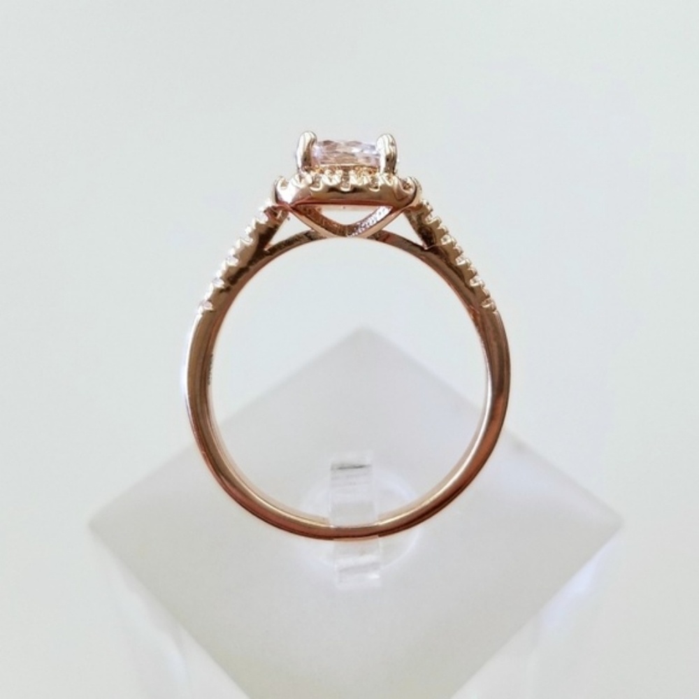 18k 1ct Ring - Picture 4 of 8